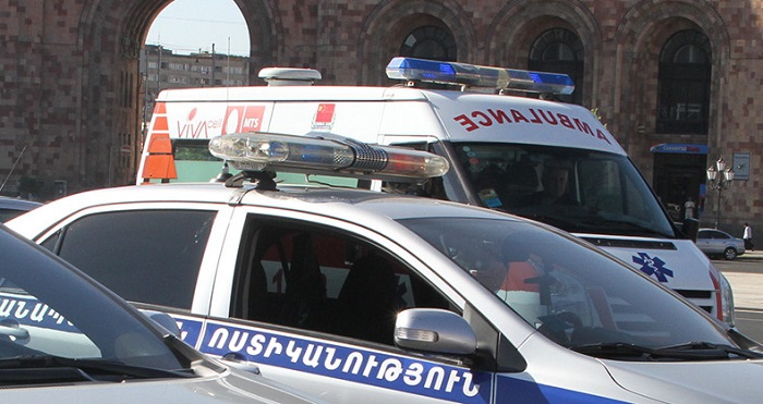 Мужчина взорвал гранату в мэрии армянского города Веди