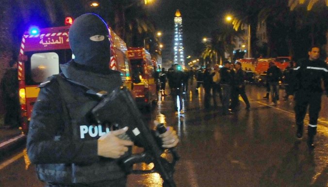 ИГ* взяла на себя ответственность за атаку смертника в столице Туниса