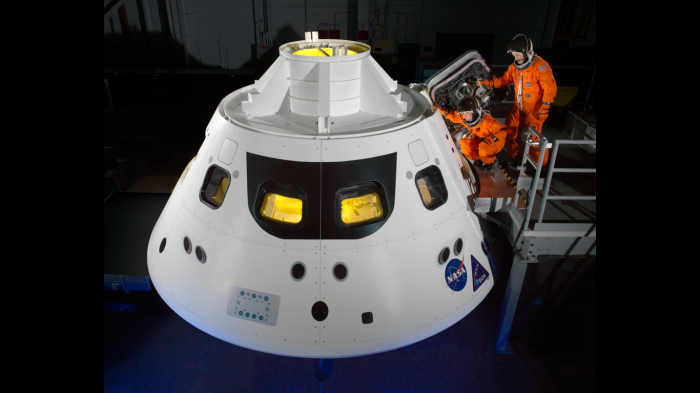 НАСА испытало систему эвакуации пилотируемого корабля Orion
