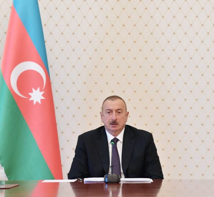 Ильхам Алиев провел совещание, связанное с социально-экономической сферой - ФОТО-ОБНОВЛЕНО