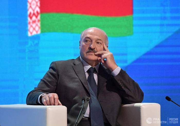 Лукашенко заявил об угрозе разрушения международной системы безопасности
