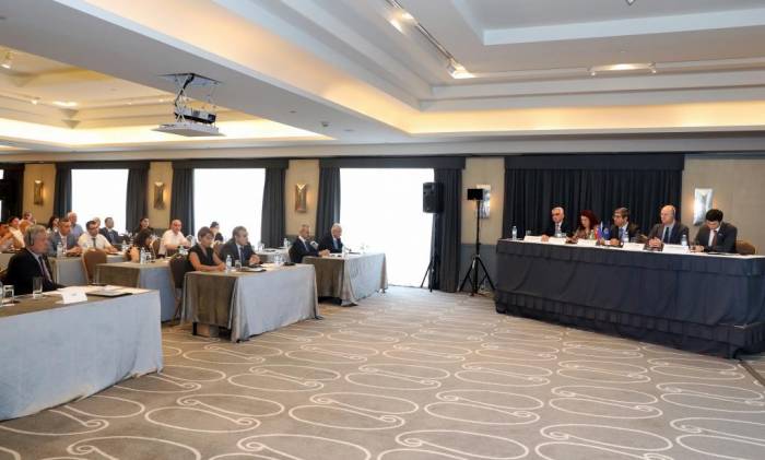 В Азербайджане проводится конференция на тему "Международные стандарты труда"