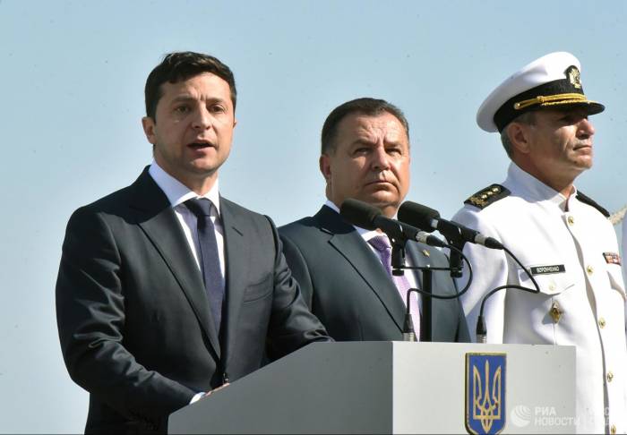 Зеленский рассказал, что ждет русский язык в Донбассе
