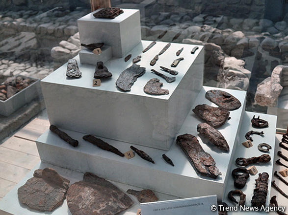В Геранбое обнаружены образцы древней материальной культуры
