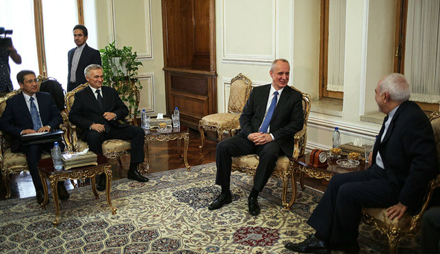Беларусь и Иран удовлетворены состоянием политических связей 