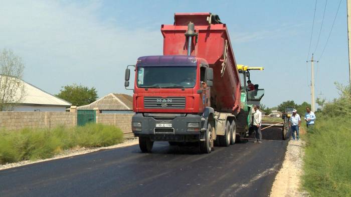 В регионах Азербайджана продолжается реконструкция дорожной инфраструктуры