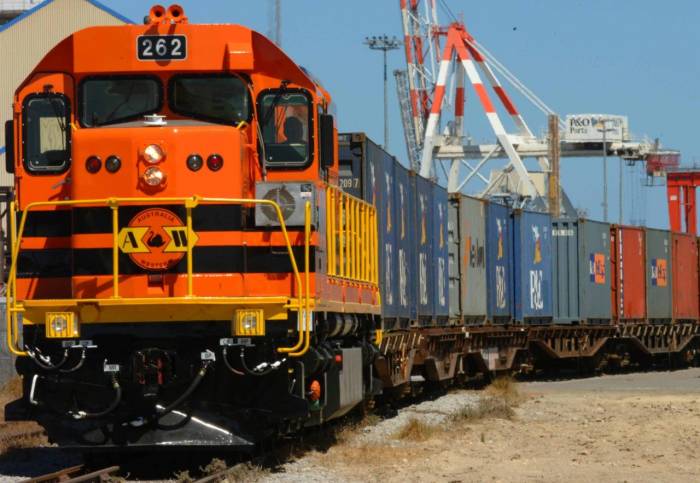 Турция предлагает перевозить зерно по железной дороге БТК