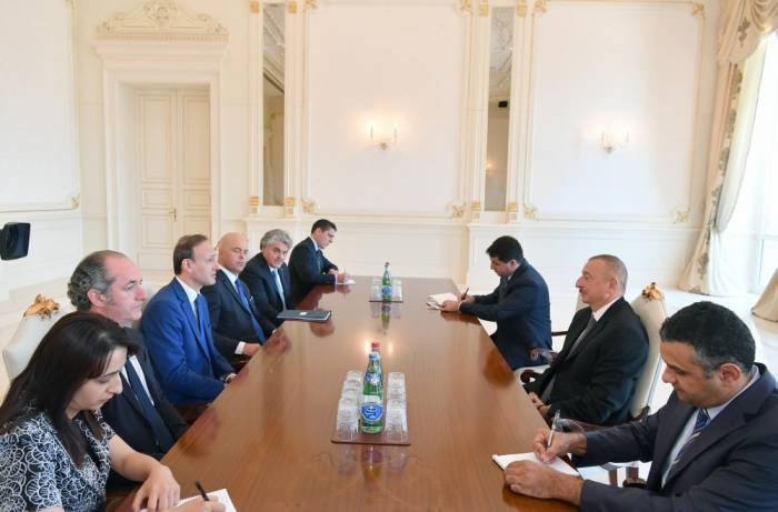Ильхам Алиев принял итальянскую делегацию - ОБНОВЛЕНО