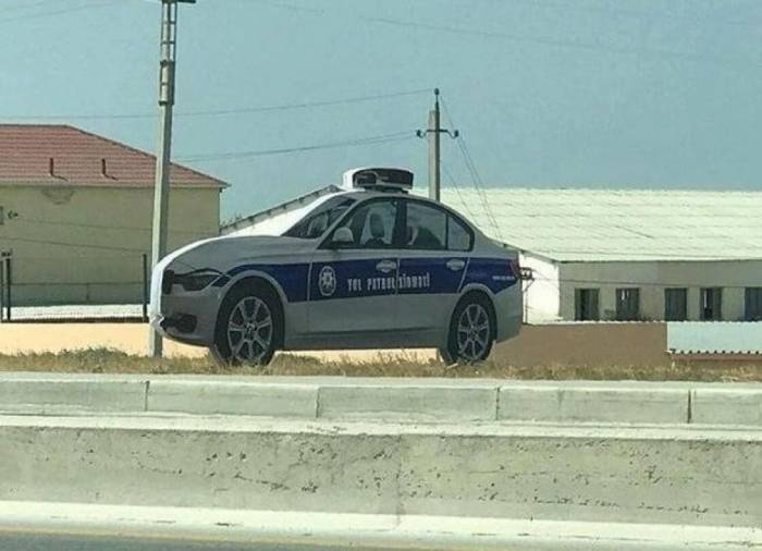 В Азербайджане для профилактики ДТП будут применяться макеты автомобилей дорожной полиции 