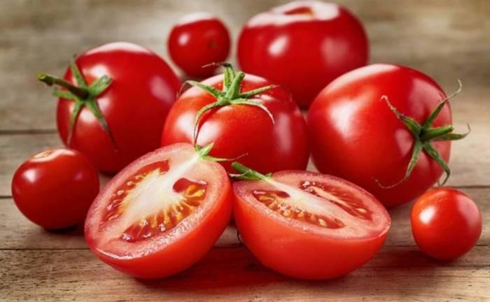 В Азербайджане помидоры подешевели более чем на 20%