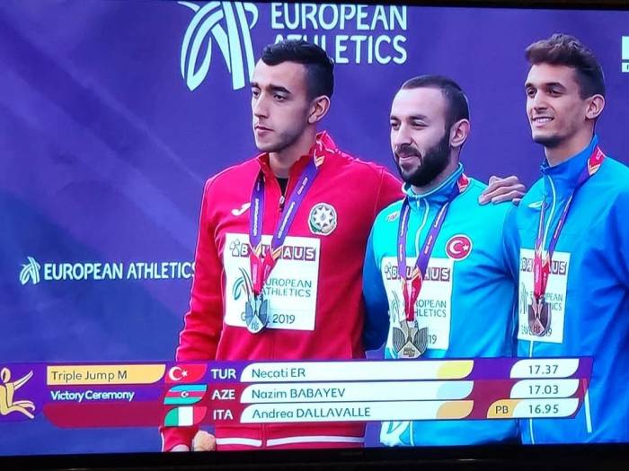 Азербайджанский атлет завоевал серебро ЧМ в Швеции
