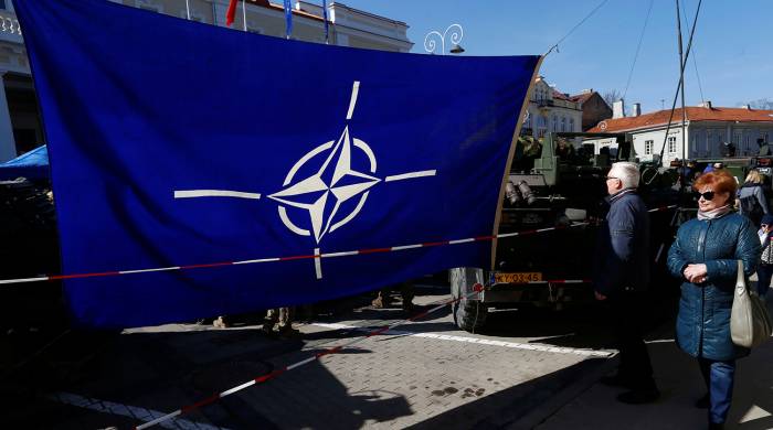 Сербия хочет усилить сотрудничество с НАТО
