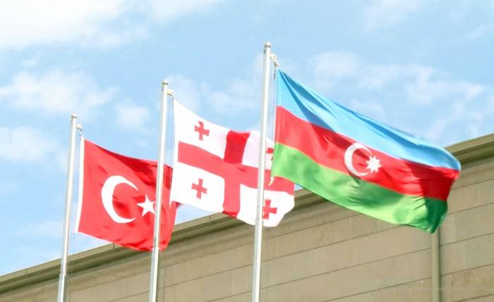 Турецкие и грузинские военнослужащие прибыли в Баку - ФОТО