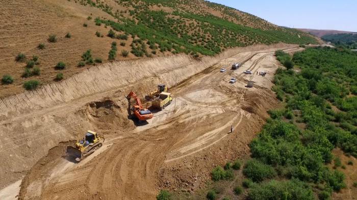 В Азербайджане продолжается масштабная реконструкция автомобильных дорог: на очереди Шабрань