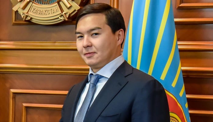 Внук Назарбаева признан самым перспективным управленцем Казахстана
