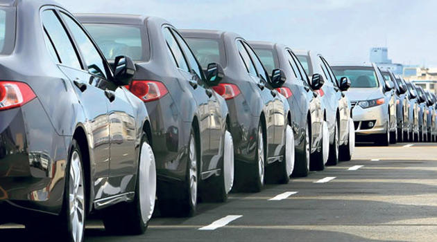 Азербайджан почти вдвое увеличил импорт автомобилей