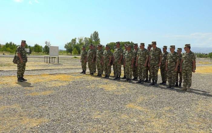 В Отдельной общевойсковой армии Нахчывана проведены занятия по командирской подготовке