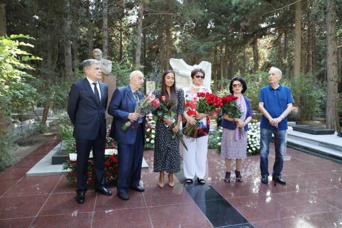 Лейла Алиева приняла участие в мероприятии, посвященном памяти Муслима Магомаева - ФОТО
