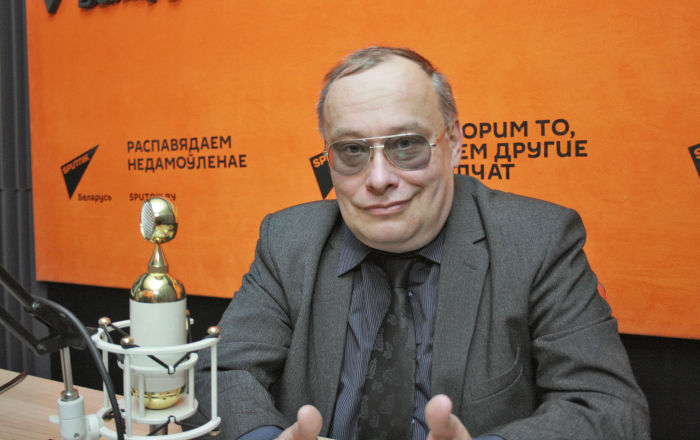 Прикаспийский саммит, модель сильной власти в Азербайджане, неэффективность демократических режимов в странах СНГ - Беседа с Николаем Межевичем Прикаспийский саммит, модель сильной власти в Азербайджане, неэффективность демократических режимов в странах СНГ - Беседа с Николаем Межевичем