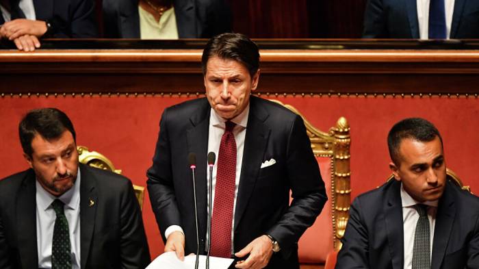 Премьер Италии объявил об отставке

