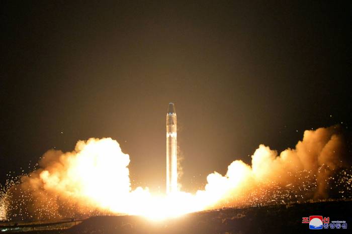 Япония заявила КНДР протест из-за ракетных пусков

