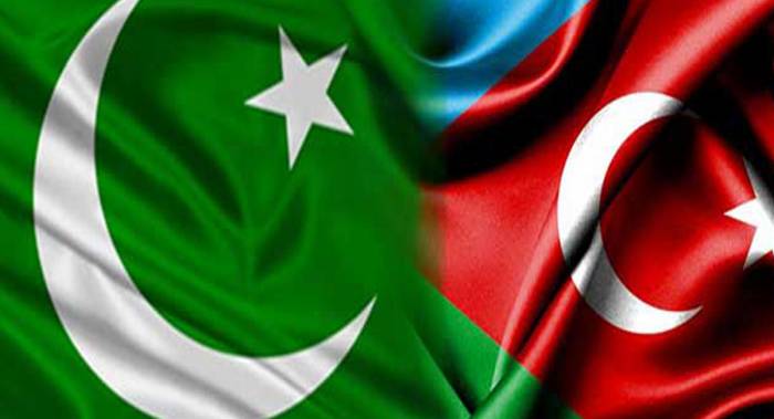 Главы МИД Азербайджана и Пакистана провели телефонный разговор