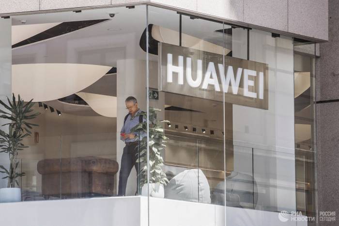 США продлят лицензию для Huawei на 90 дней
