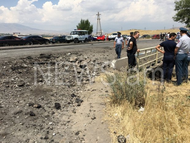 На автотрассе Ереван-Севан произошел взрыв