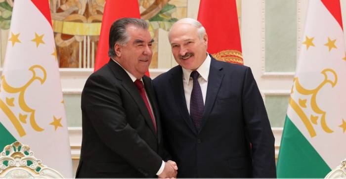 Лукашенко: в Беларуси дорожат отношениями с Таджикистаном