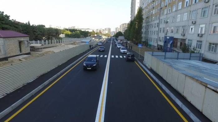 В Баку сдана в эксплуатацию дорога, которая оставалась закрытой в течение 7 лет