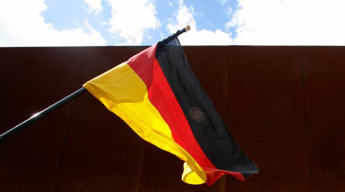 Германия потратит 3,5 миллиарда евро на станции подзарядки электромобилей
