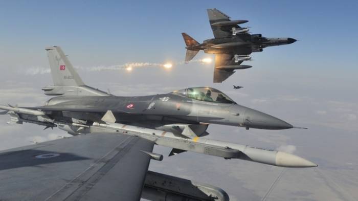 ВВС Турции нейтрализовали четырех террористов РПК
