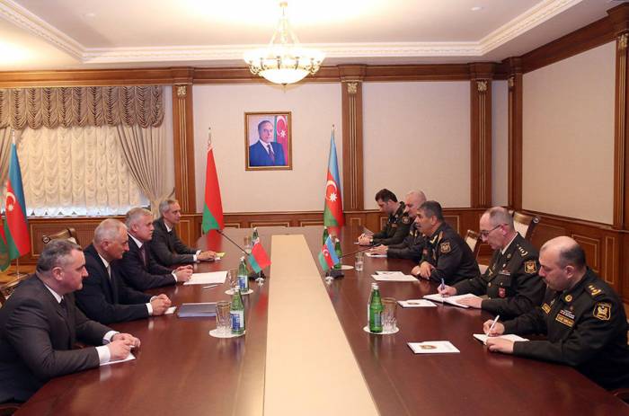 Закир Гасанов встретился с госсекретарем Совета безопасности Беларуси