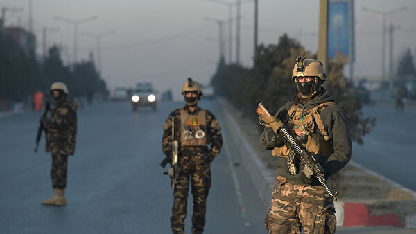 В Афганистане шесть военных погибли во время столкновений с талибами
