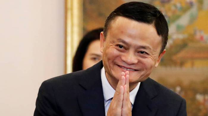 Сооснователь Alibaba ушел с поста главы компании
