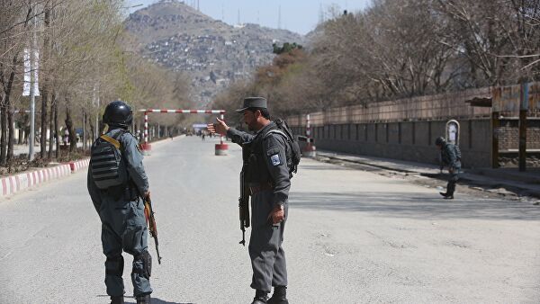Власти Афганистана приостановят усилия по мирному урегулированию до выборов
