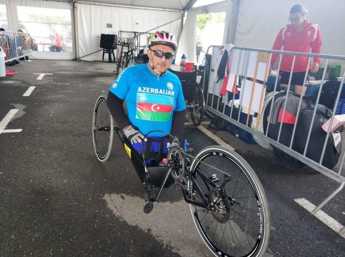 Ветеран Карабахской войны впервые представляет Азербайджан на Чемпионате мира по паравелоспорту - ФОТО