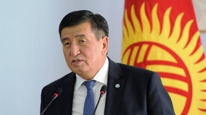 Президент Кыргызстана: Нет необходимости перехода на латинский алфавит
