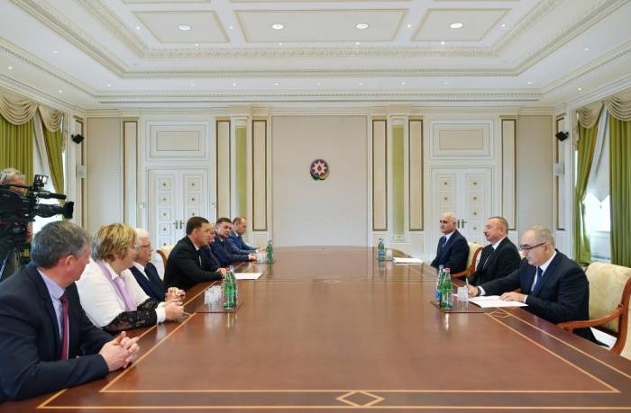 Ильхам Алиев принял губернатора Свердловской области