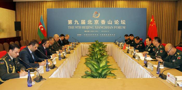 В Пекине состоялась встреча министров обороны Азербайджана и Китая - ФОТО