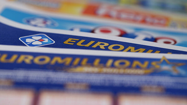 Британец выиграл в лотерею рекордные для страны 190 миллионов евро
