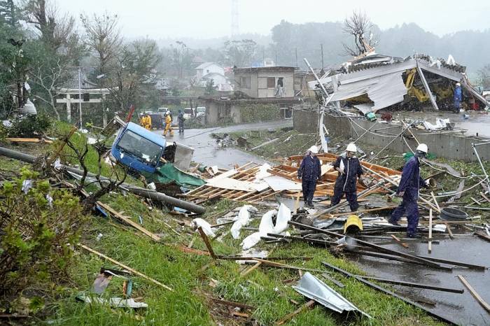 В Японии 11 миллионов жителей эвакуируют из-за тайфуна