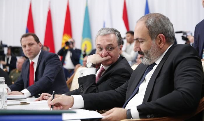 Господа Заврамши: Как армянские министры подставили друг друга