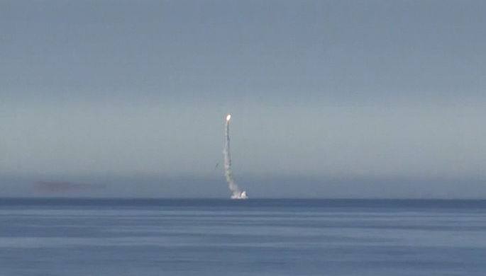 Российская подлодка выпустила крылатые ракеты в Черном море
