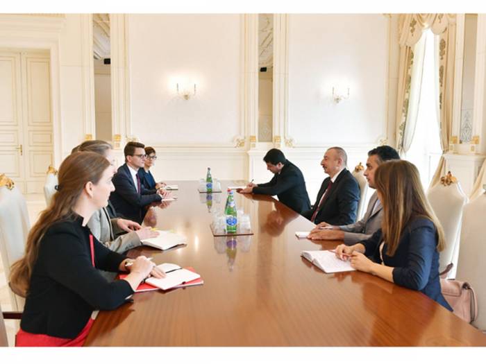 Ильхам Алиев принял председателя Совета кантонов Швейцарии - ФОТО