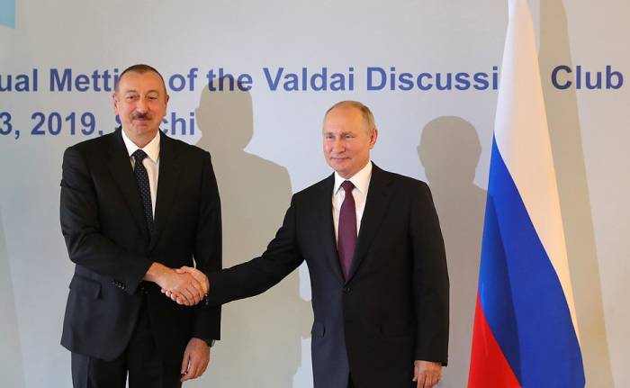 Ильхам Алиев встретился с Путиным - ФОТО