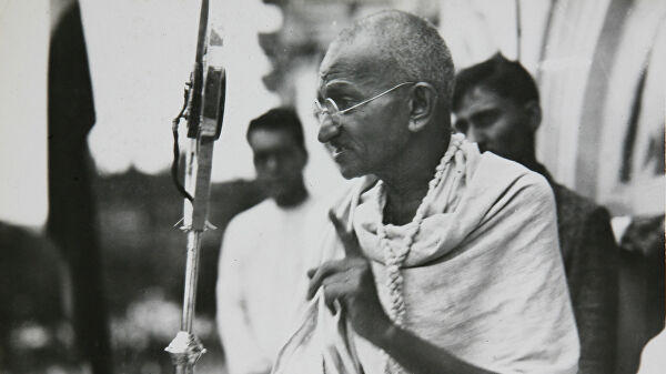 Прах Ганди украли из мемориала в Индии в день празднования его 150-летия
