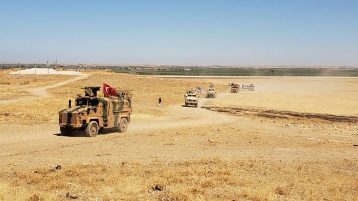 Курды заявили о возвращении контроля над трассой M4