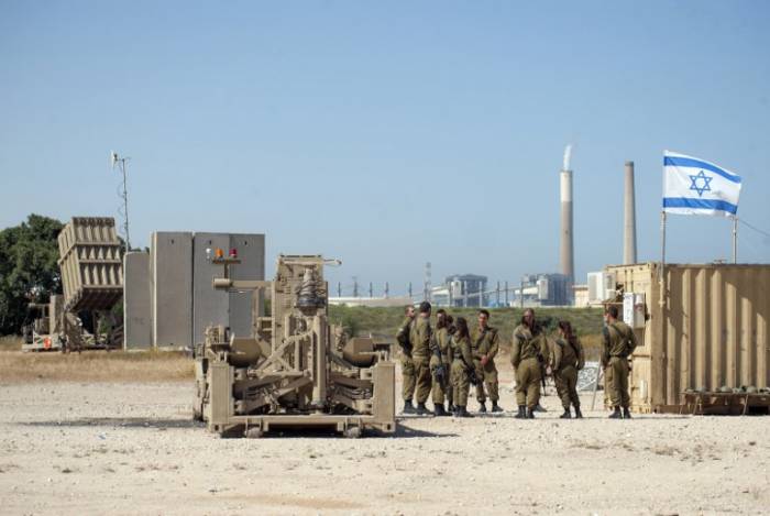 Армия Израиля сообщила, что у границы с Газой прозвучали сирены воздушной тревоги
