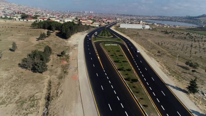 Капитально отремонтирована важная транспортная артерия Баку 
